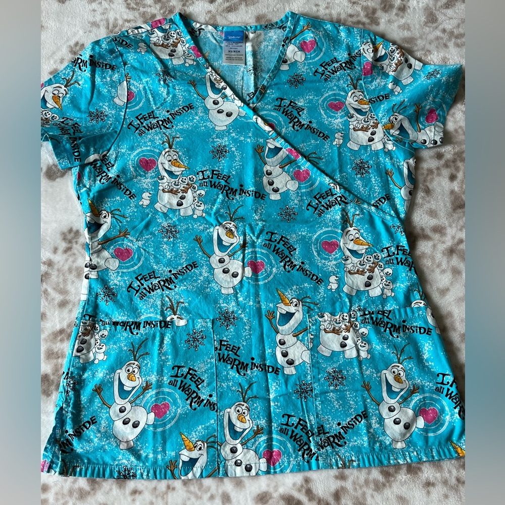 Olaf Scrub Top